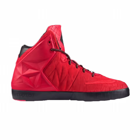 Nike LeBron 11 NSW Lifestyle