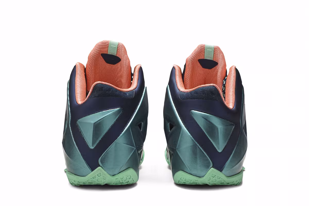 Nike LeBron 11 GS Miami vs Akron, view 7