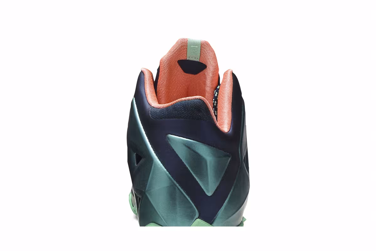 Nike LeBron 11 GS Miami vs Akron, view 8