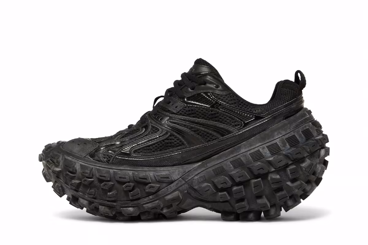 Balenciaga Defender Sneaker Black, view 4