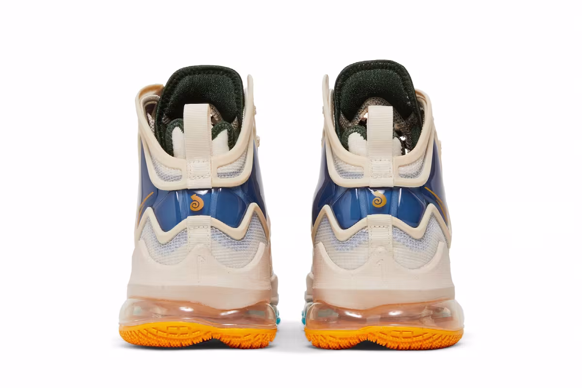 Nike LeBron 19 Minneapolis Lakers, view 7