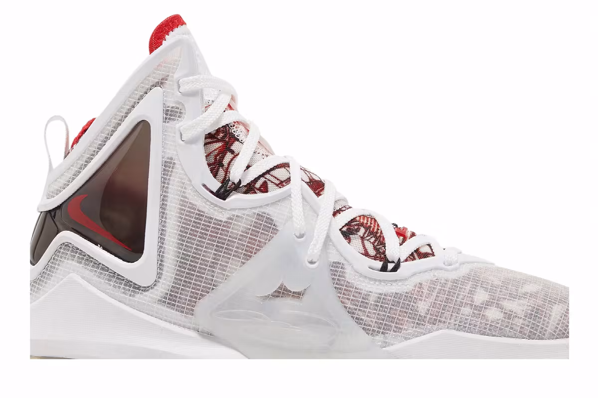 Nike LeBron 19 EP Sketch, view 3