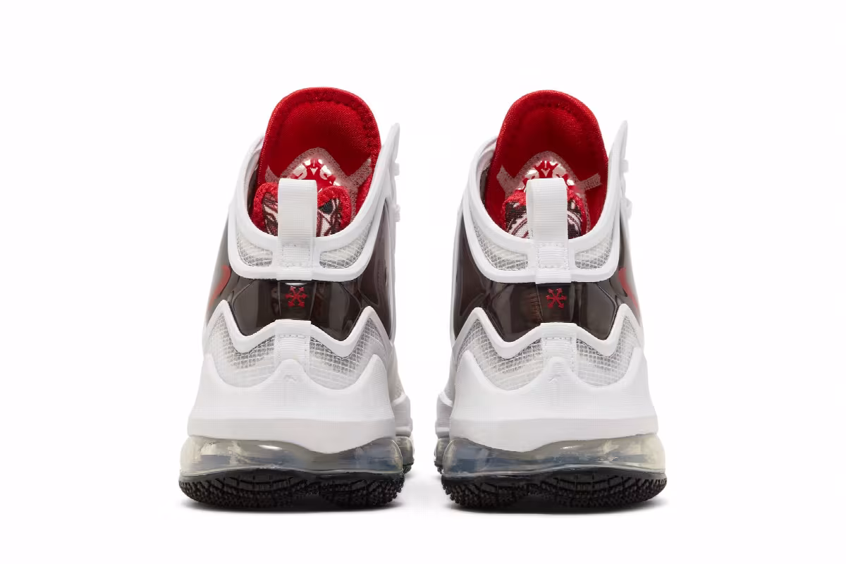 Nike LeBron 19 EP Sketch, view 7