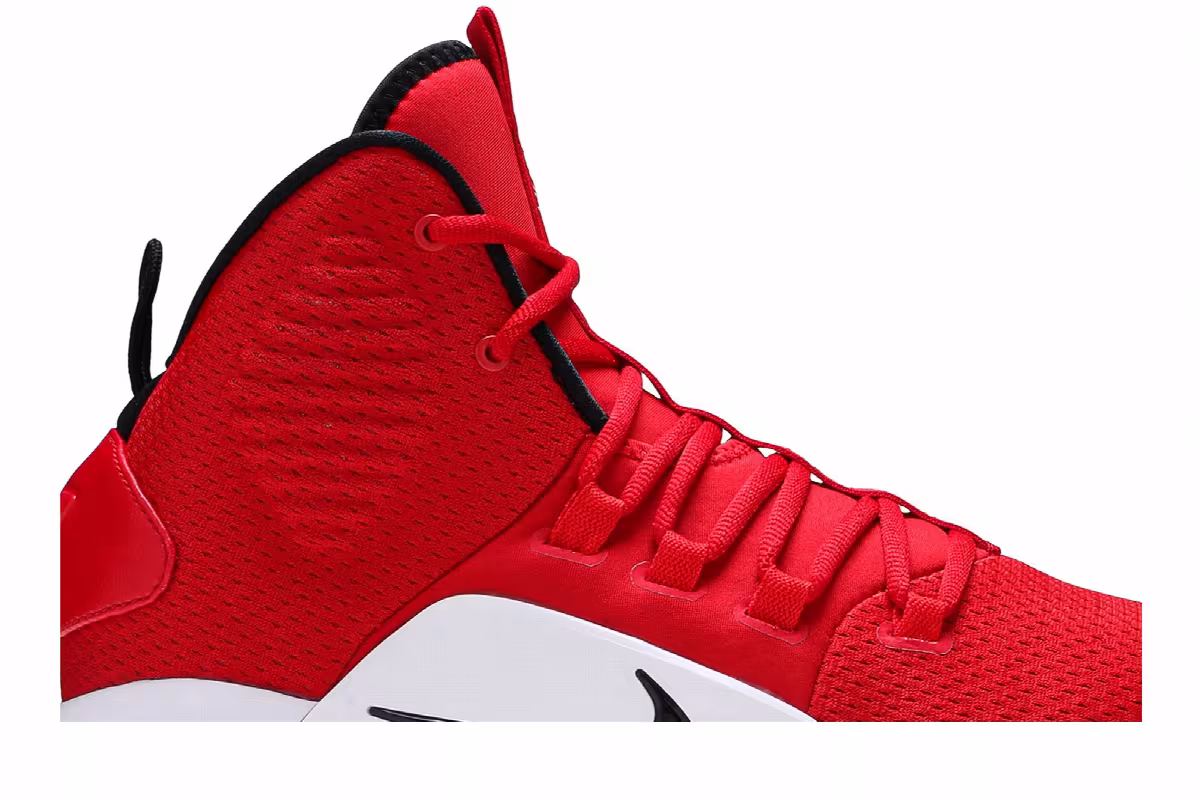 Nike Hyperdunk X, view 3