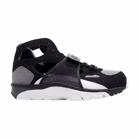 Nike Air Trainer Huarache B