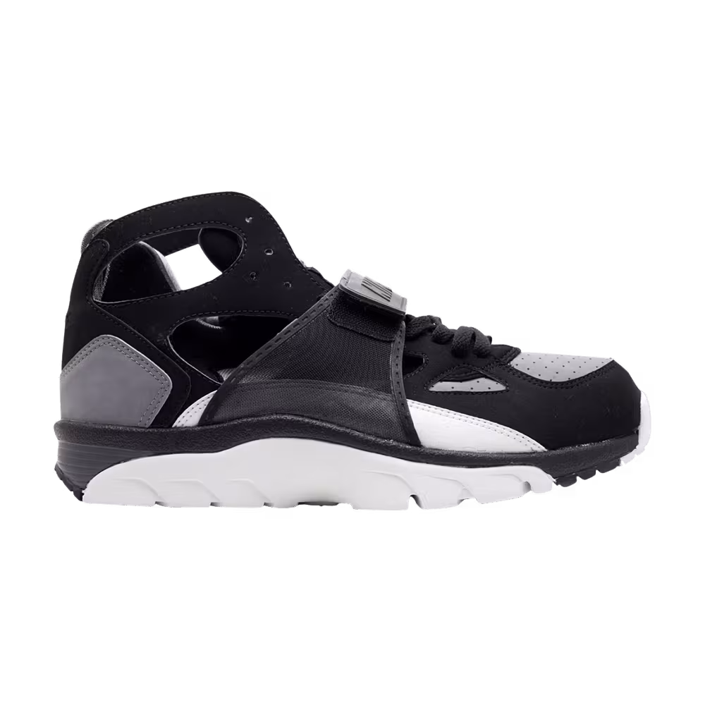 Nike Air Trainer Huarache B