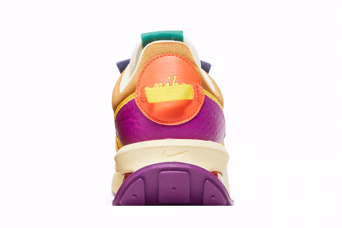 Nike Women's Air Max Pre-Day Wheat Yellow Strike, view 8