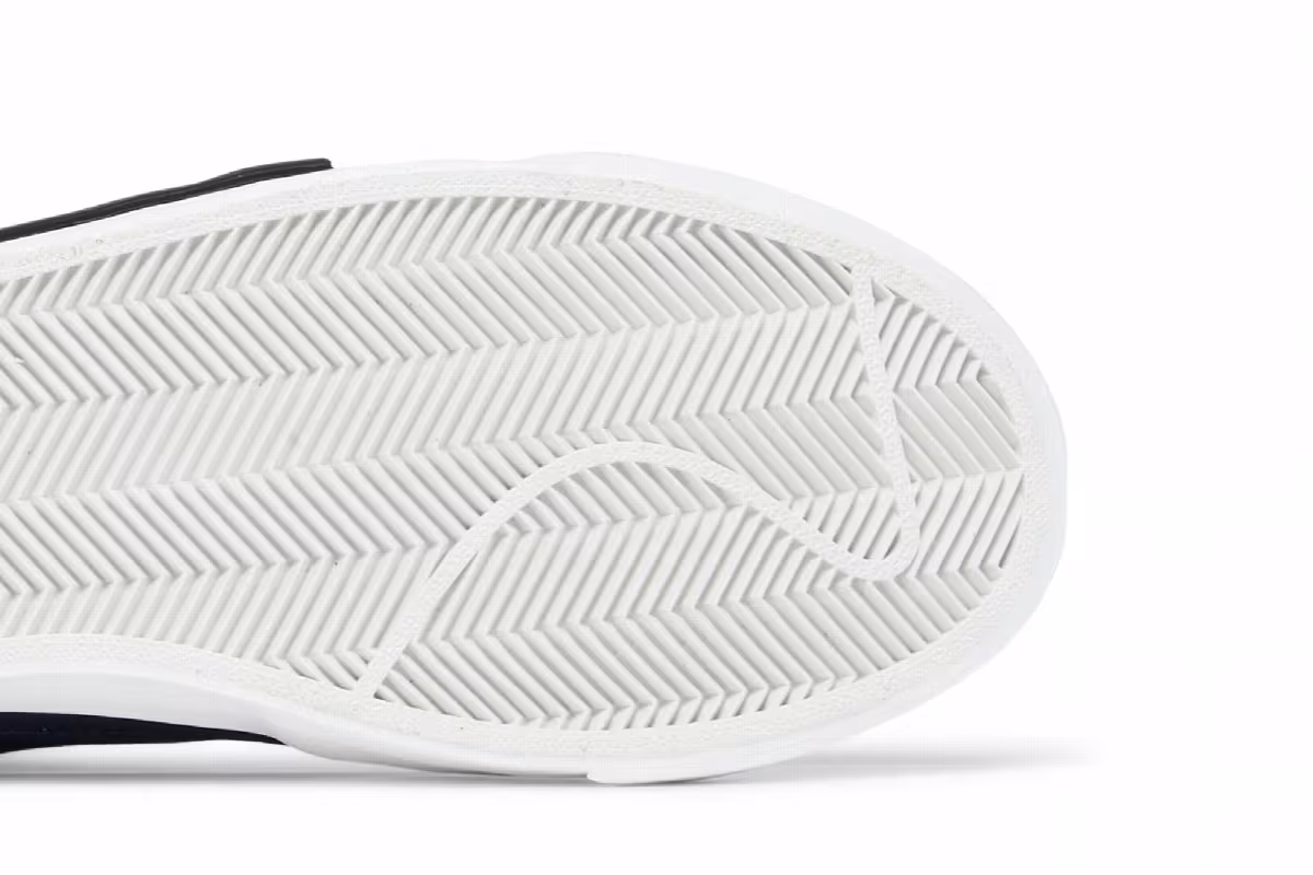 Nike Drop Type Mid Dark Obsidian, view 6