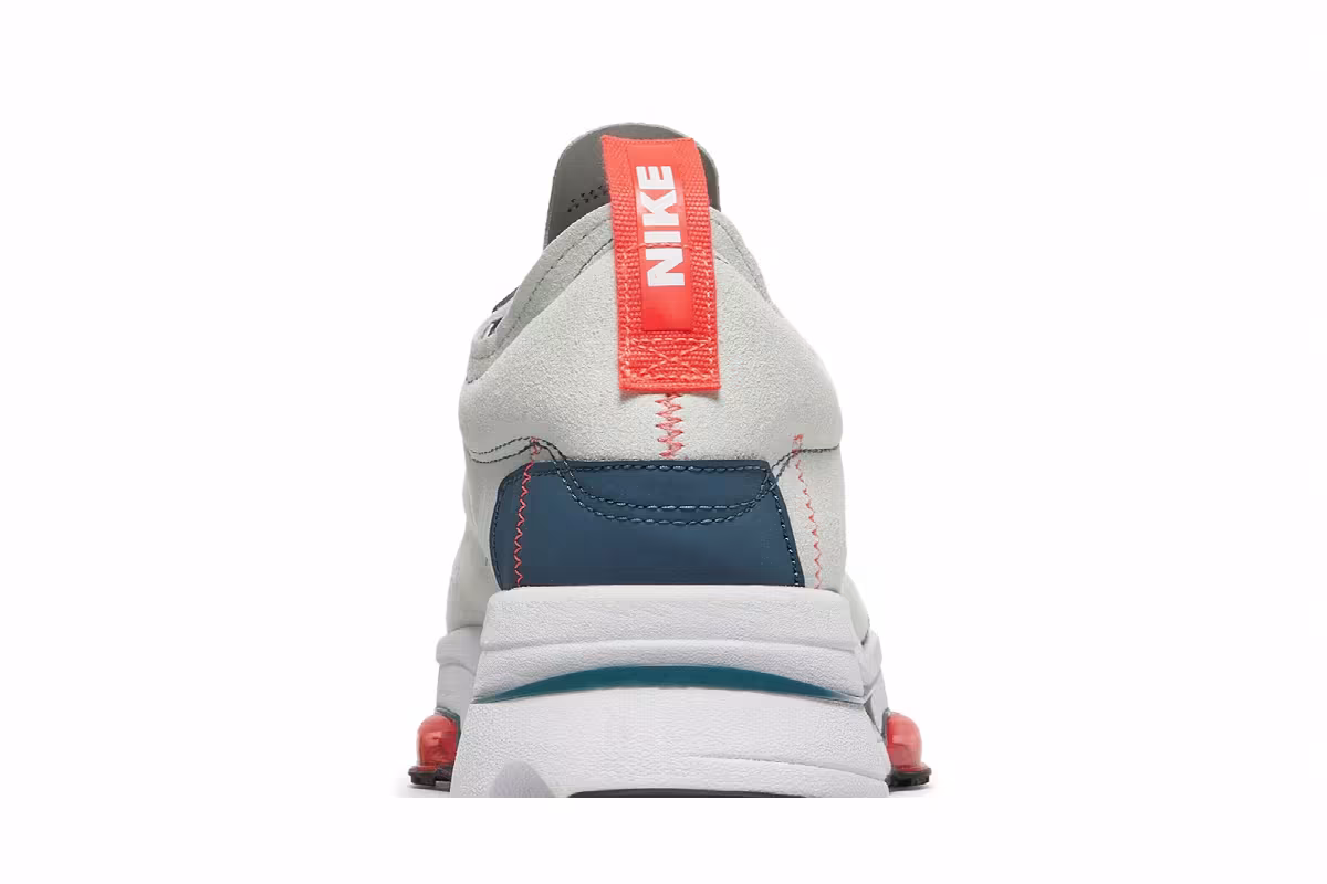 Nike Air Zoom-Type N.354 Light Silver Crimson, view 8