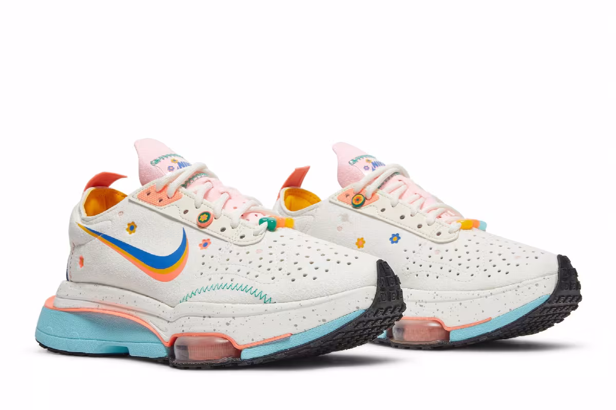 Nike Women's Air Zoom-Type Flowers, Rainbows And Beads, view 9