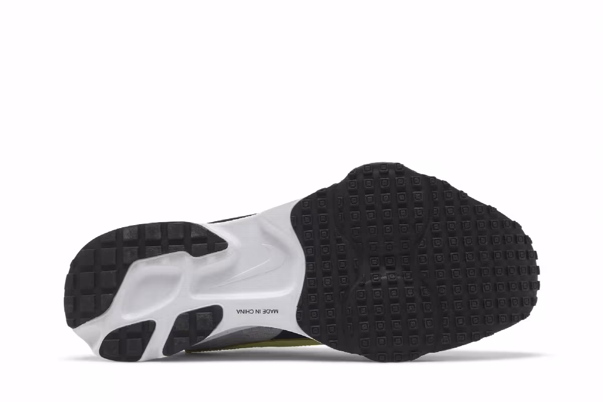 Nike Air Zoom-Type Fuse Black Light Lemon Twist, view 5