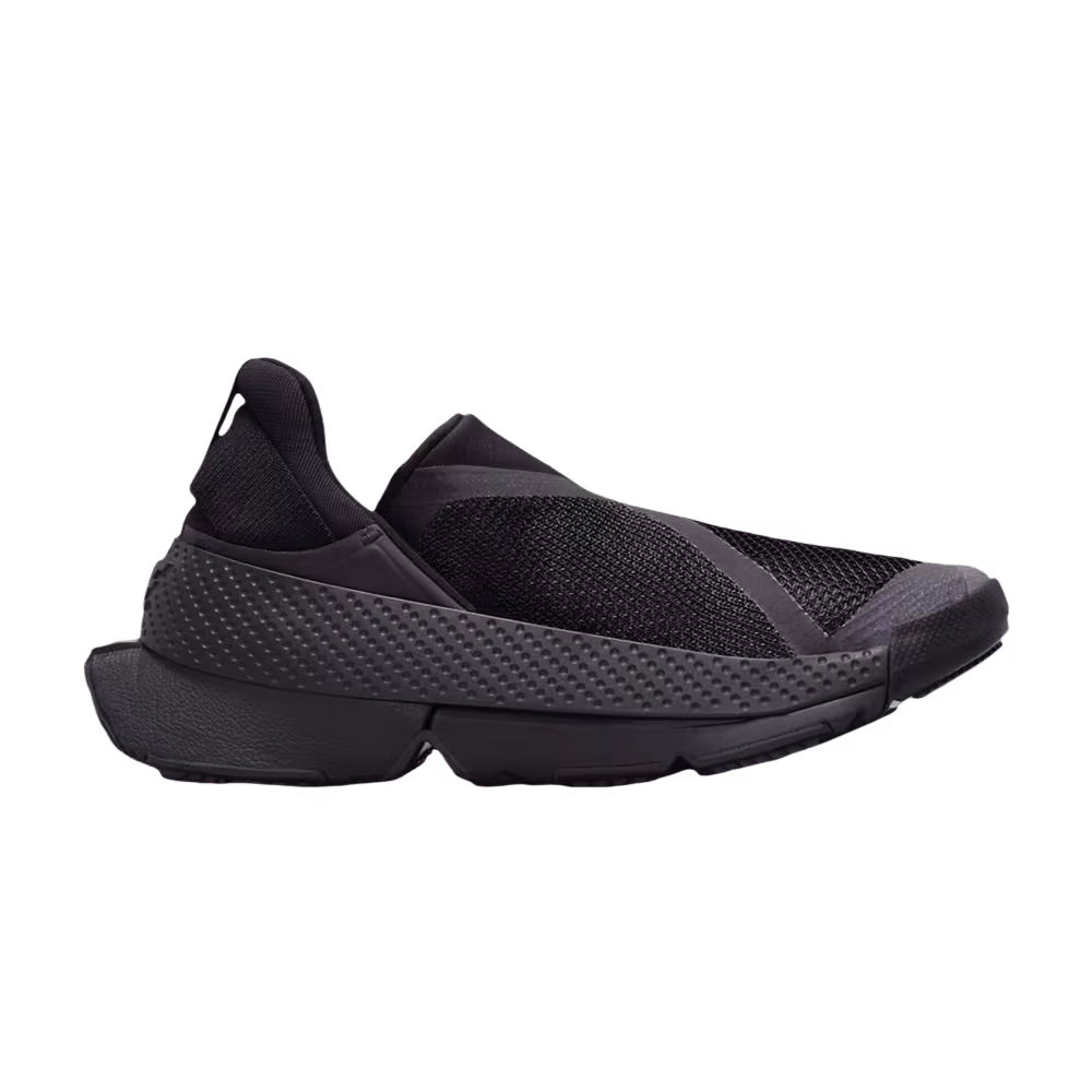 Nike Women's GO FlyEase Triple Black