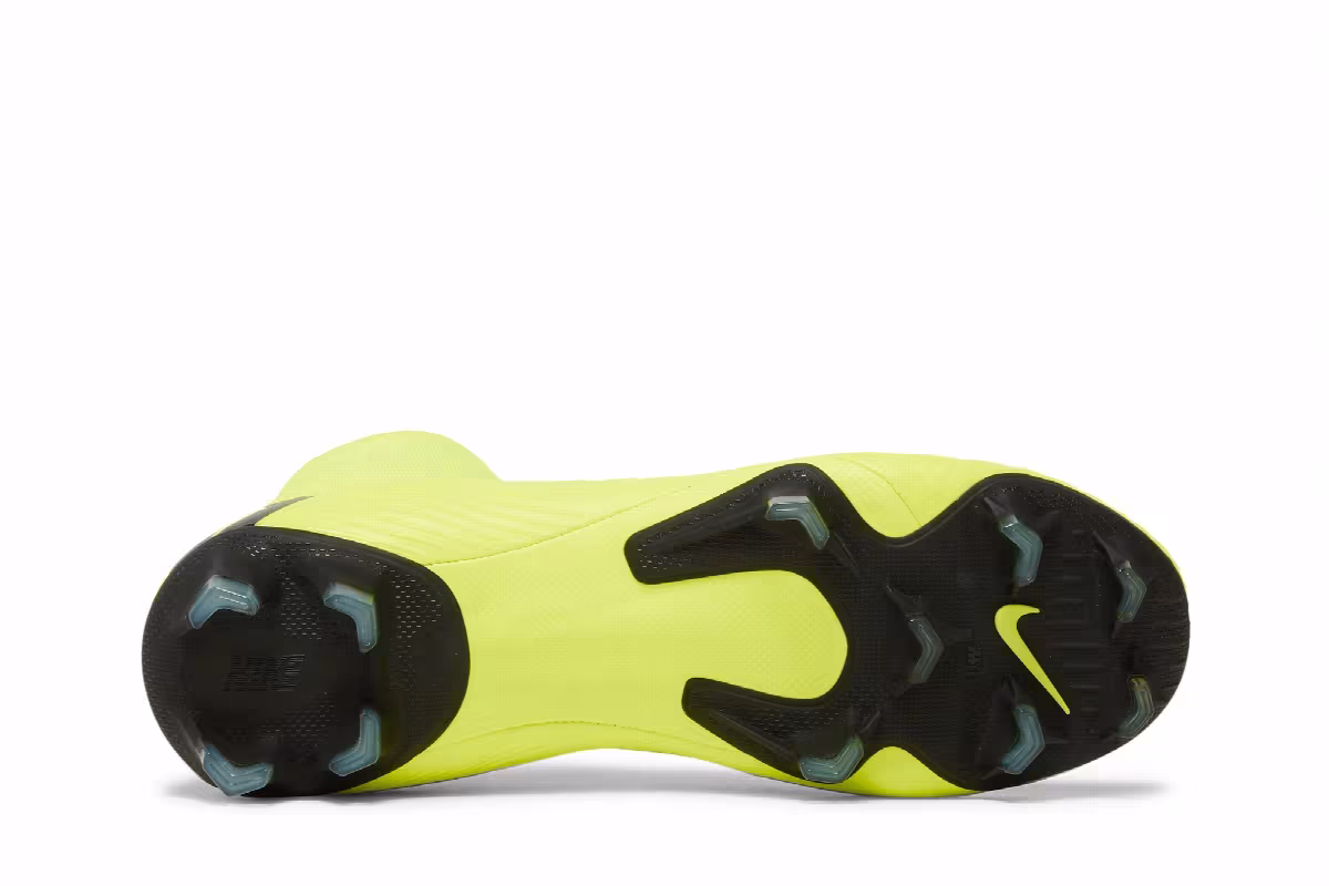Nike Mercurial Superfly 6 Pro FG Volt, view 5