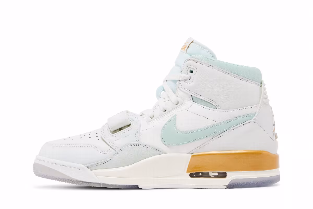 Air Jordan Legacy 312 Sail Pistachio Frost, view 4