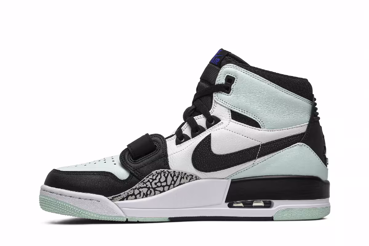 Air Jordan Legacy 312 Igloo, view 4