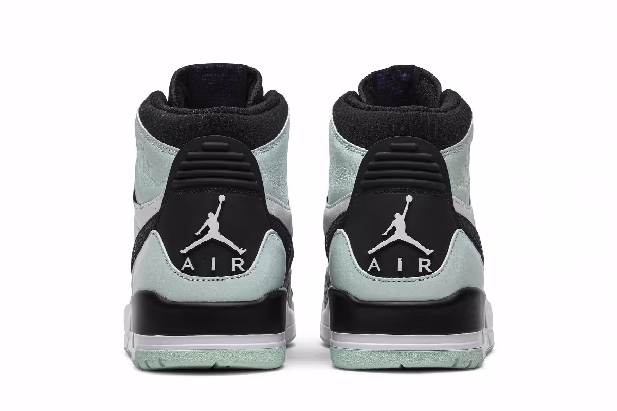 Air Jordan Legacy 312 Igloo, view 7