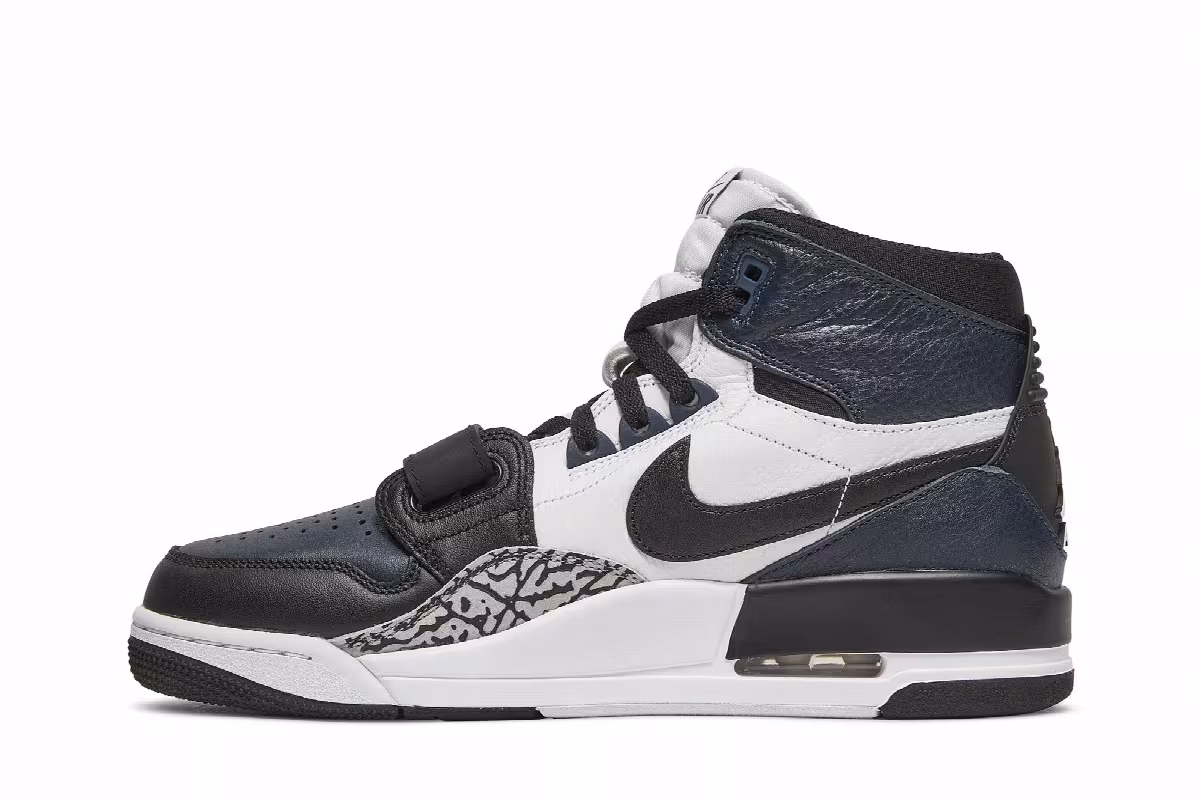 Air Jordan Legacy 312 Midnight Navy, view 4