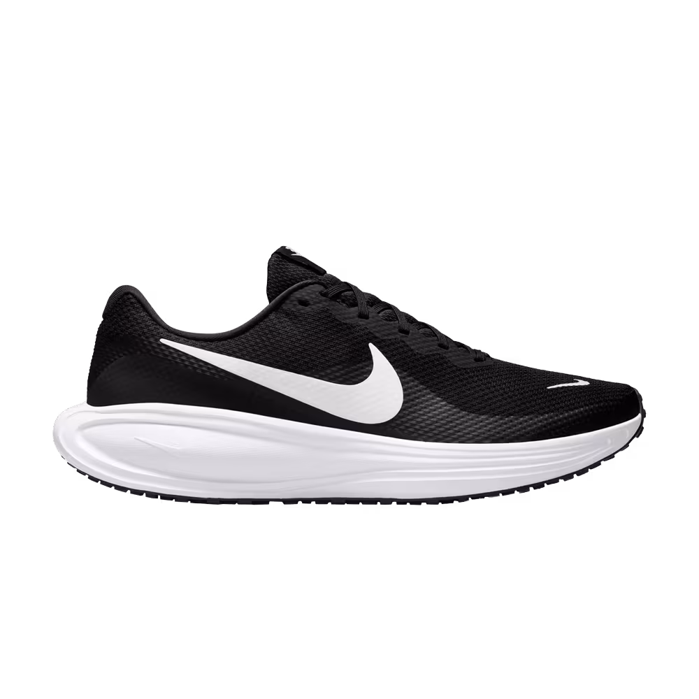 Nike Revolution 8 Black White