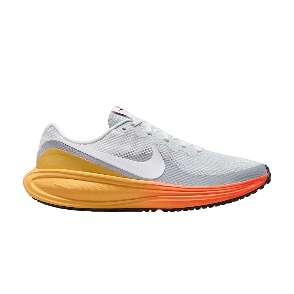 Nike Revolution 8 Off White Wolf Grey