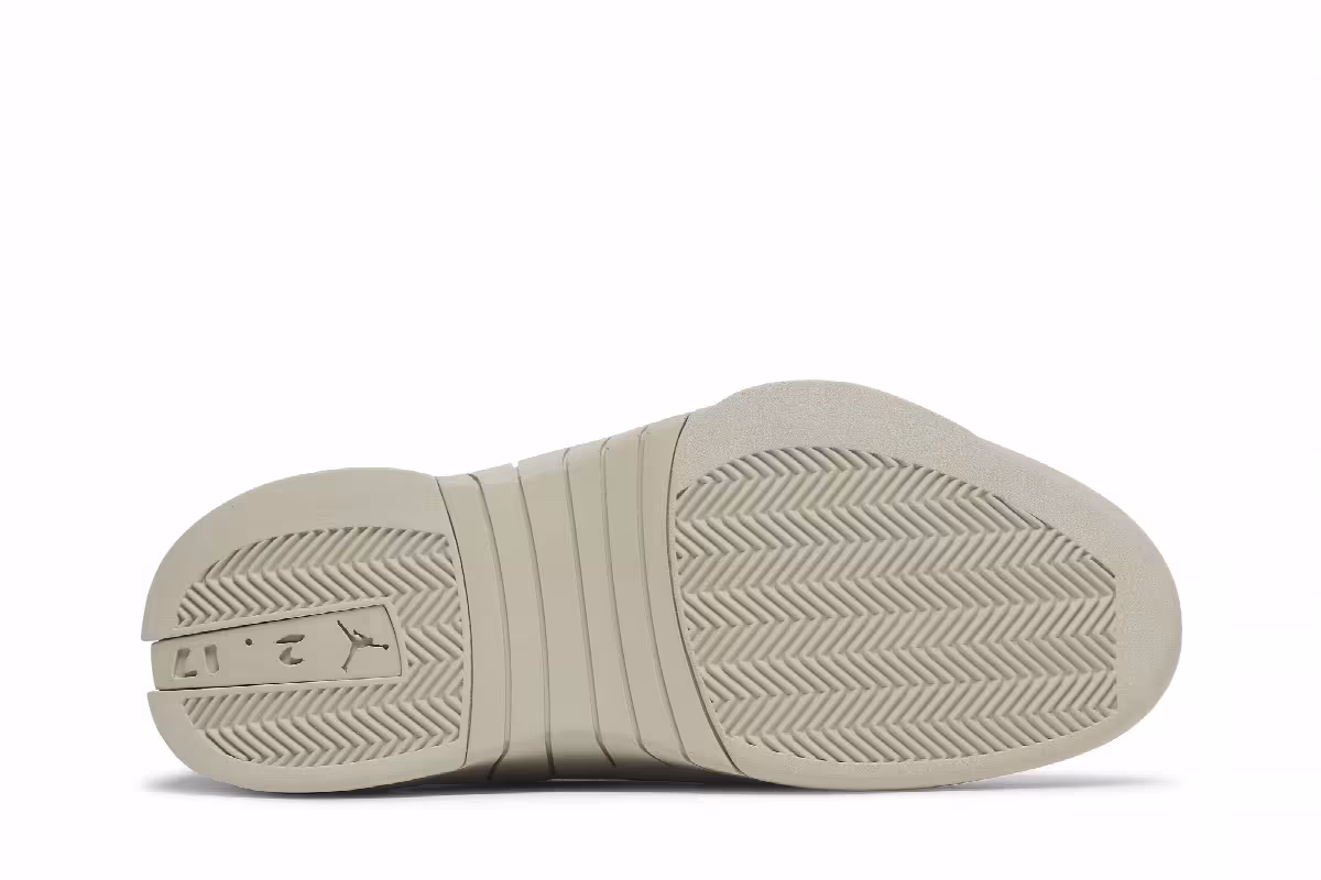 Billie Eilish x Women's Air Jordan 15, view 5