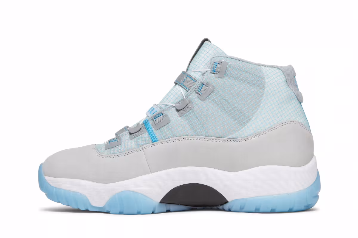Air Jordan 11 Adapt Legend Blue, view 4