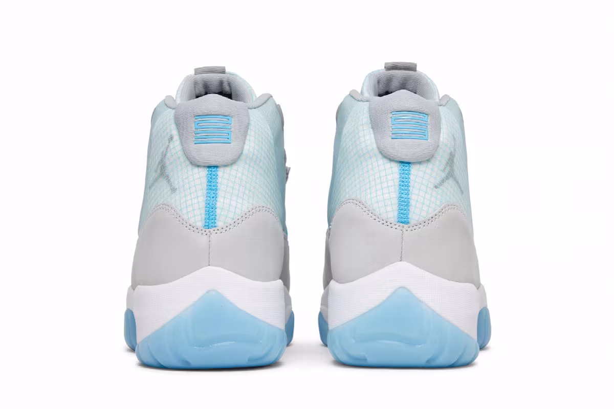Air Jordan 11 Adapt Legend Blue, view 7