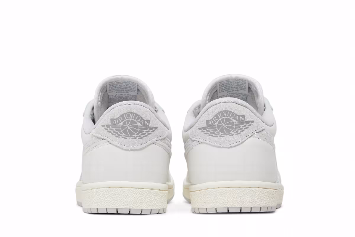 Air Jordan 1 Low Neutral Grey, view 7