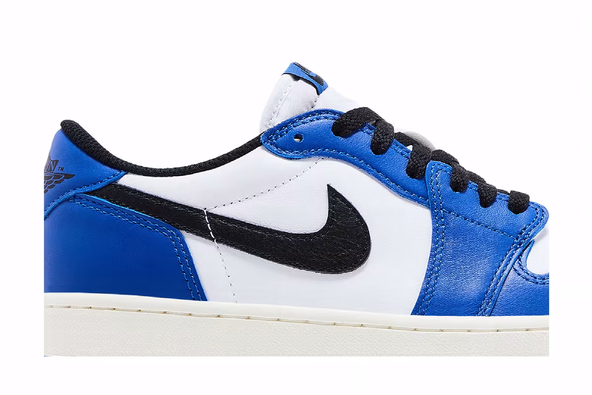 Air Jordan 1 Low OG Game Royal, view 3
