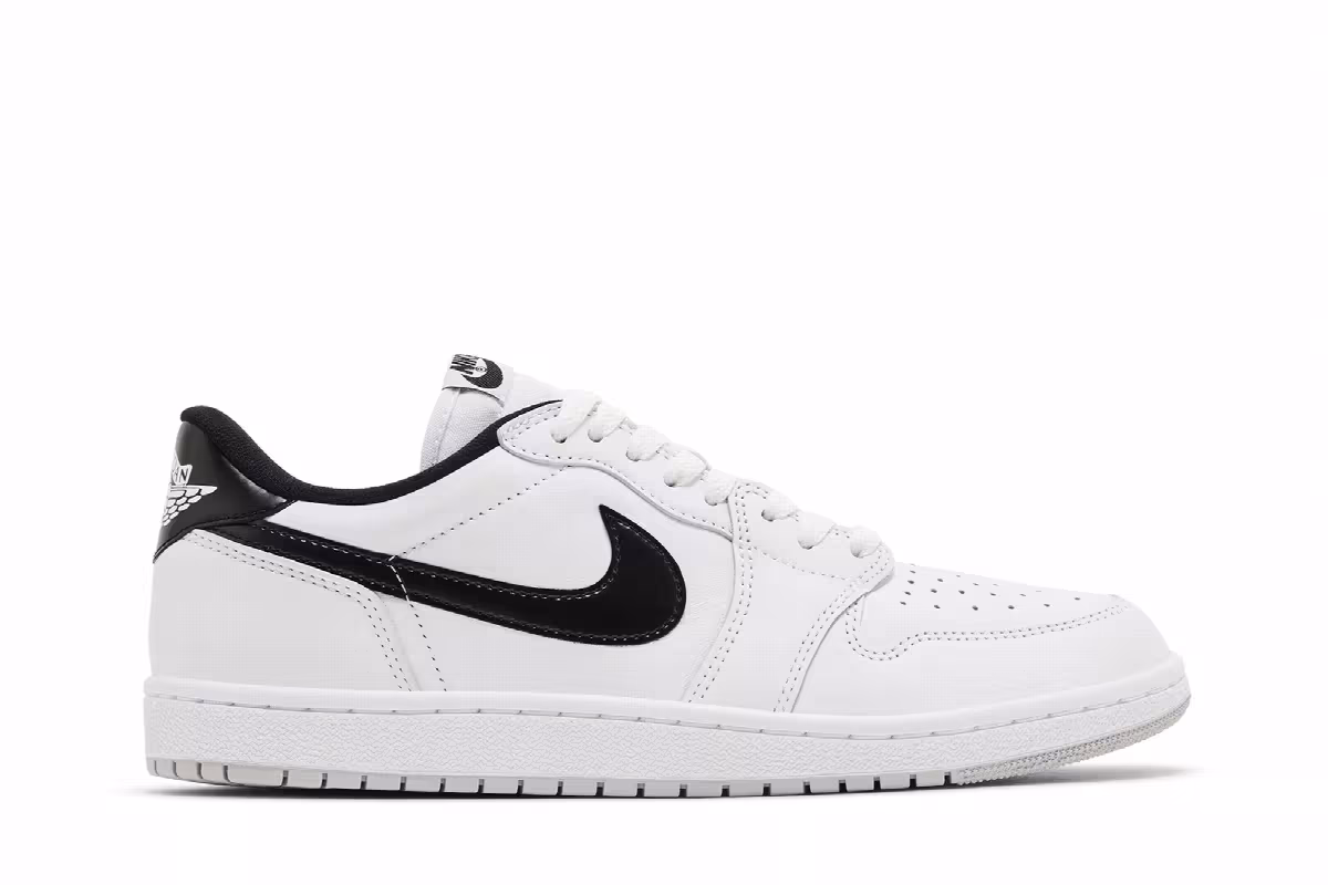Air Jordan 1 Low Metallic Black, view 2