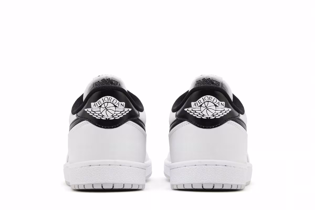 Air Jordan 1 Low Metallic Black, view 7