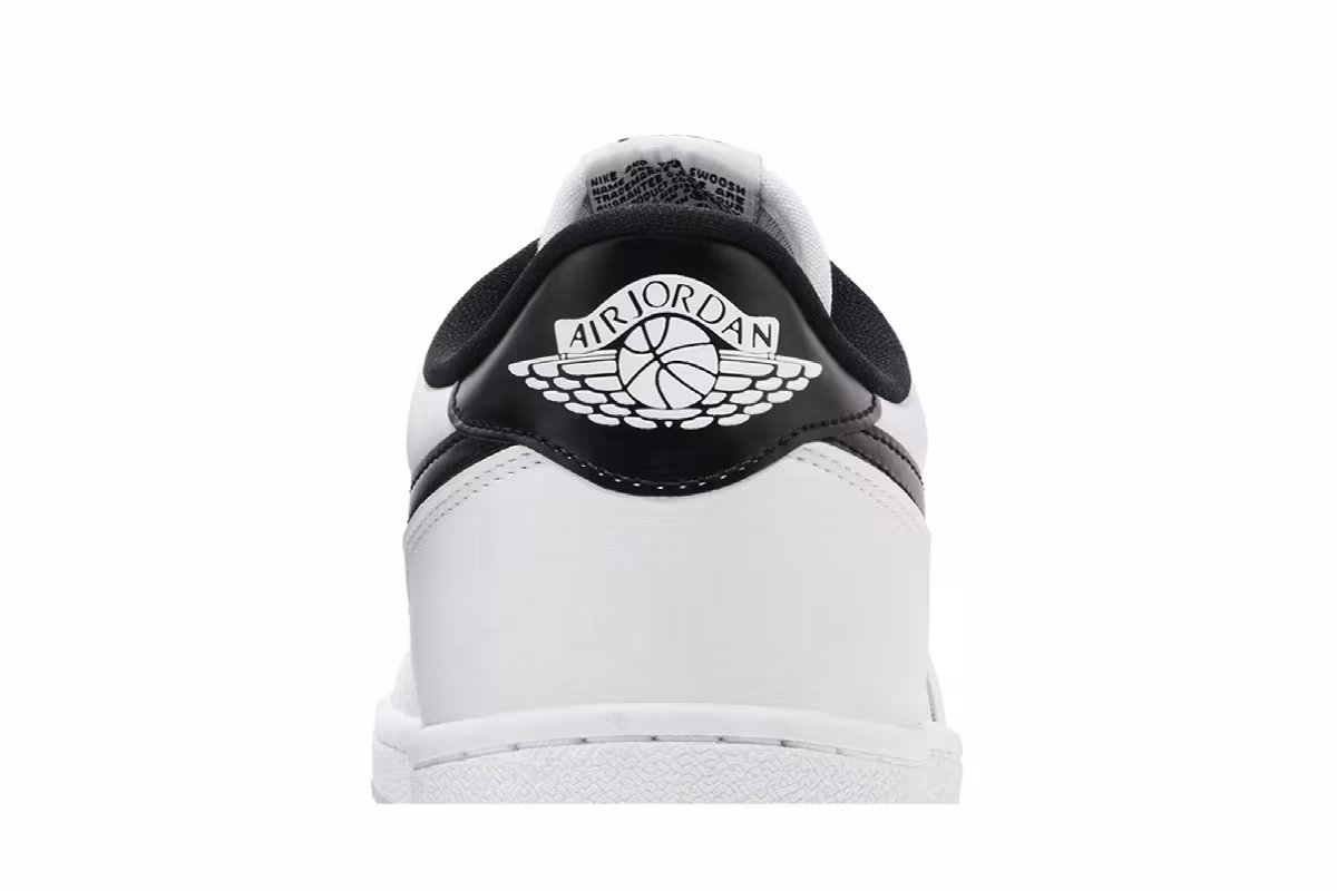 Air Jordan 1 Low Metallic Black, view 8