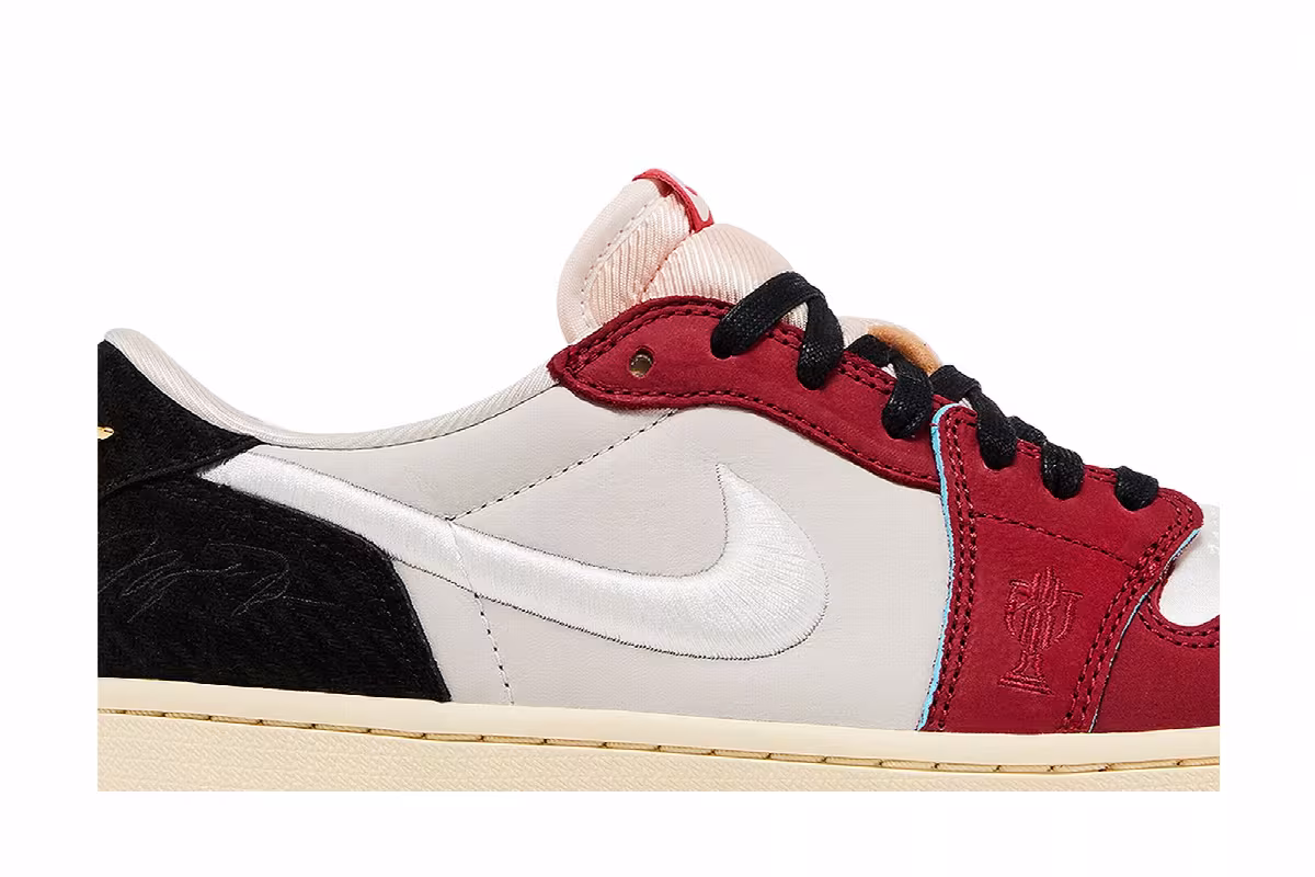 Trophy Room x Air Jordan 1 Low OG SP Home, view 3