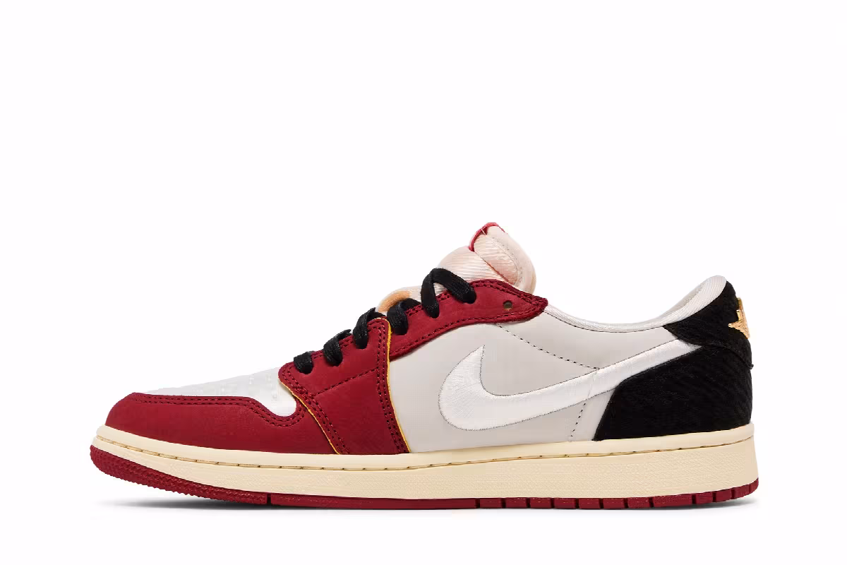 Trophy Room x Air Jordan 1 Low OG SP Home, view 4