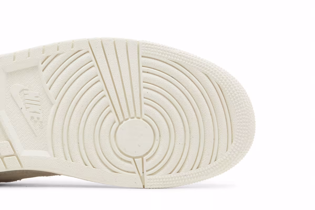 Air Jordan 1 Low SE Craft Pale Ivory, view 6