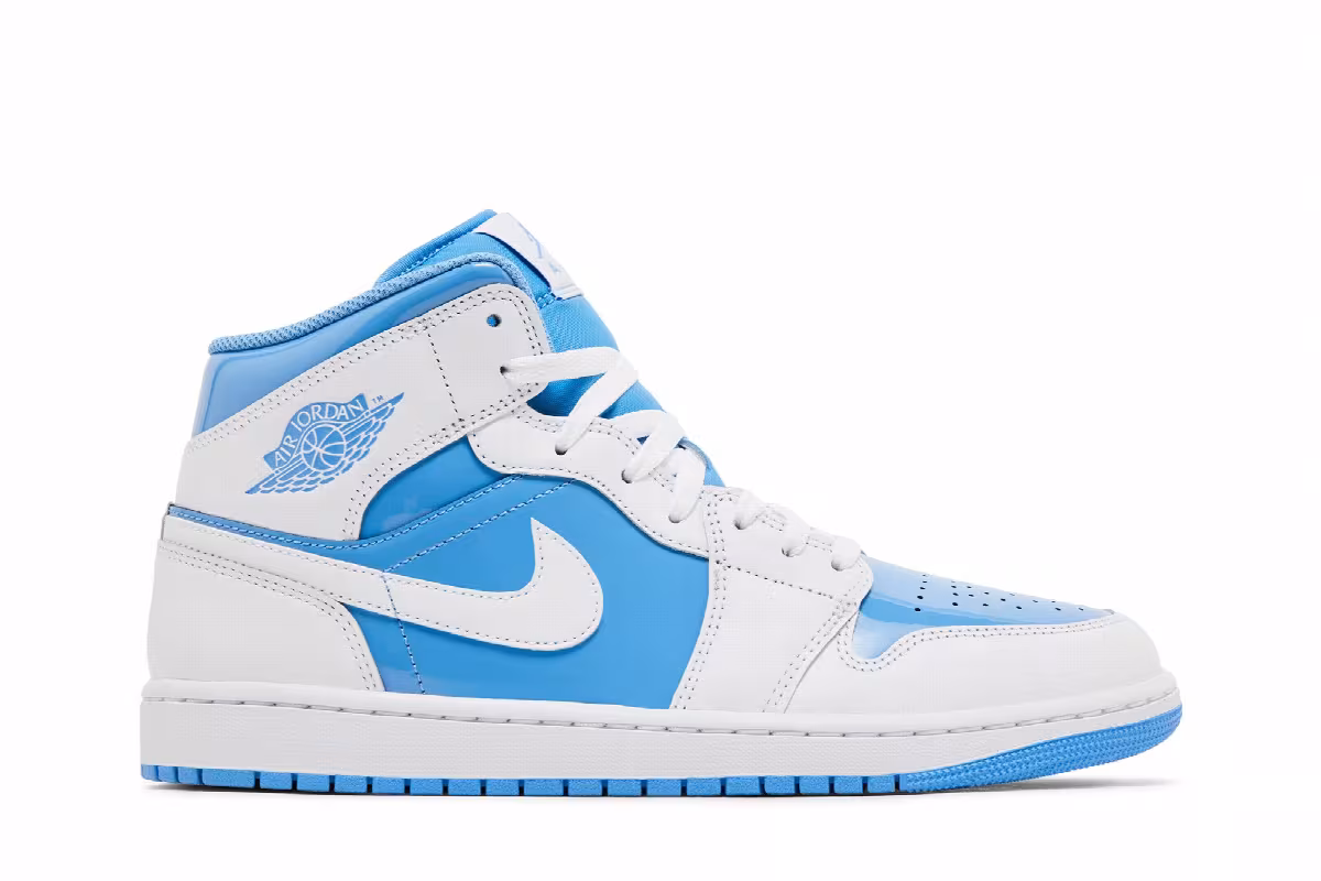Air Jordan 1 Mid Legend Blue, view 2