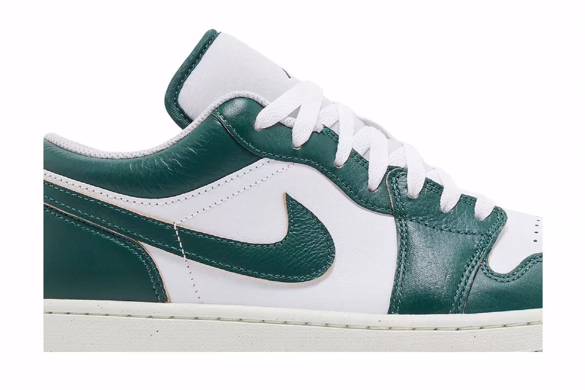 Air Jordan 1 Low SE Oxidized Green, view 3