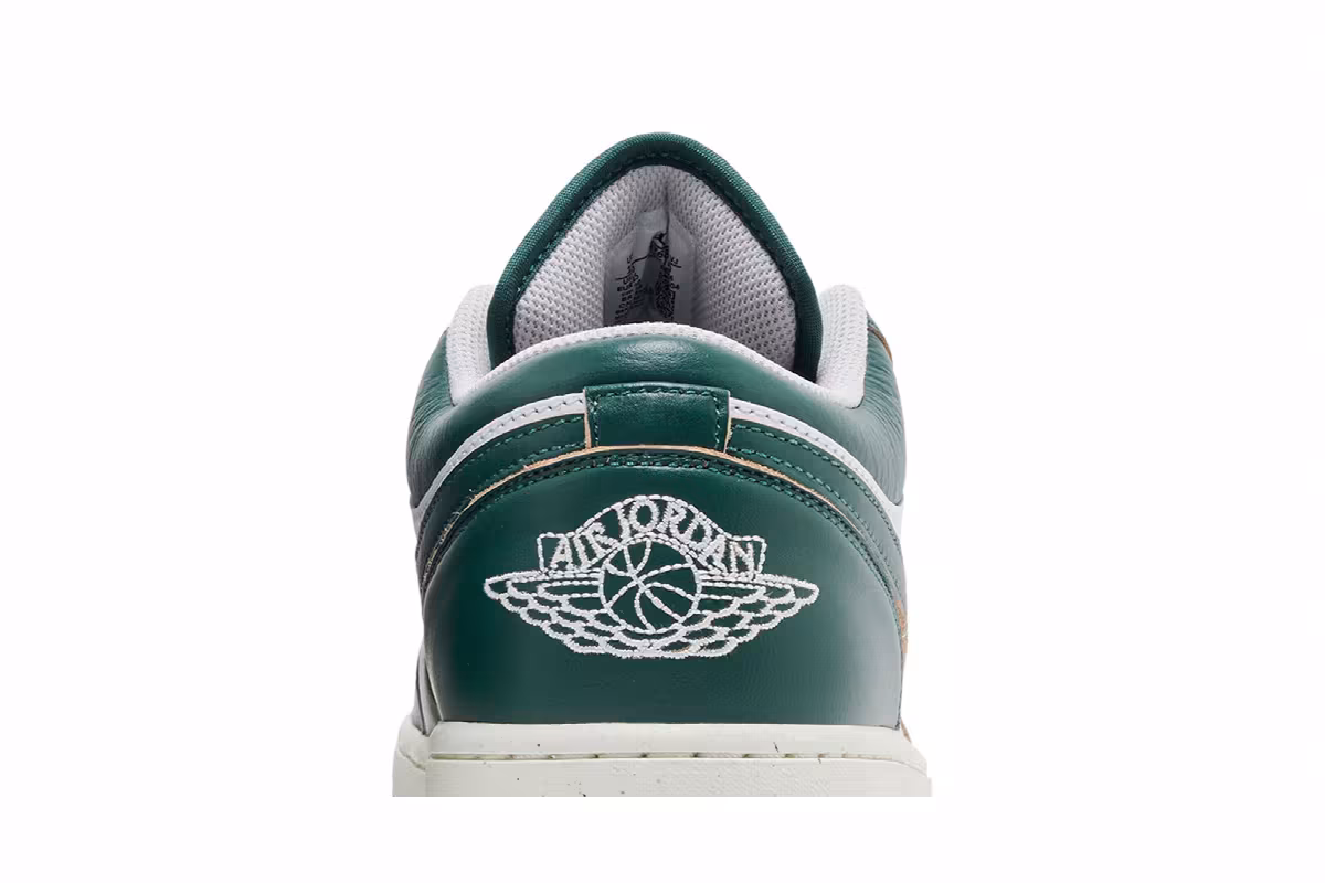 Air Jordan 1 Low SE Oxidized Green, view 8