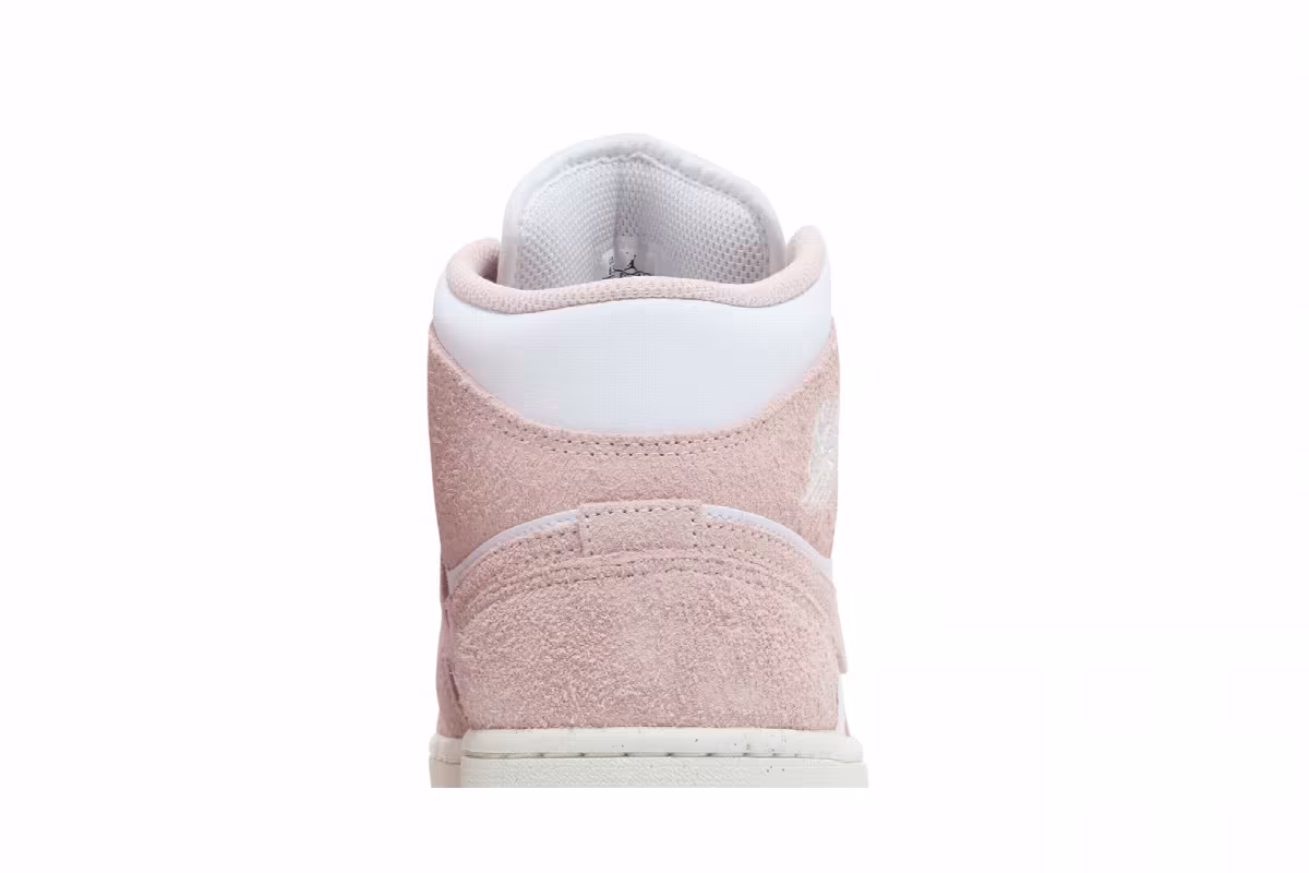 Air Jordan 1 Mid SE Legend Pink, view 8