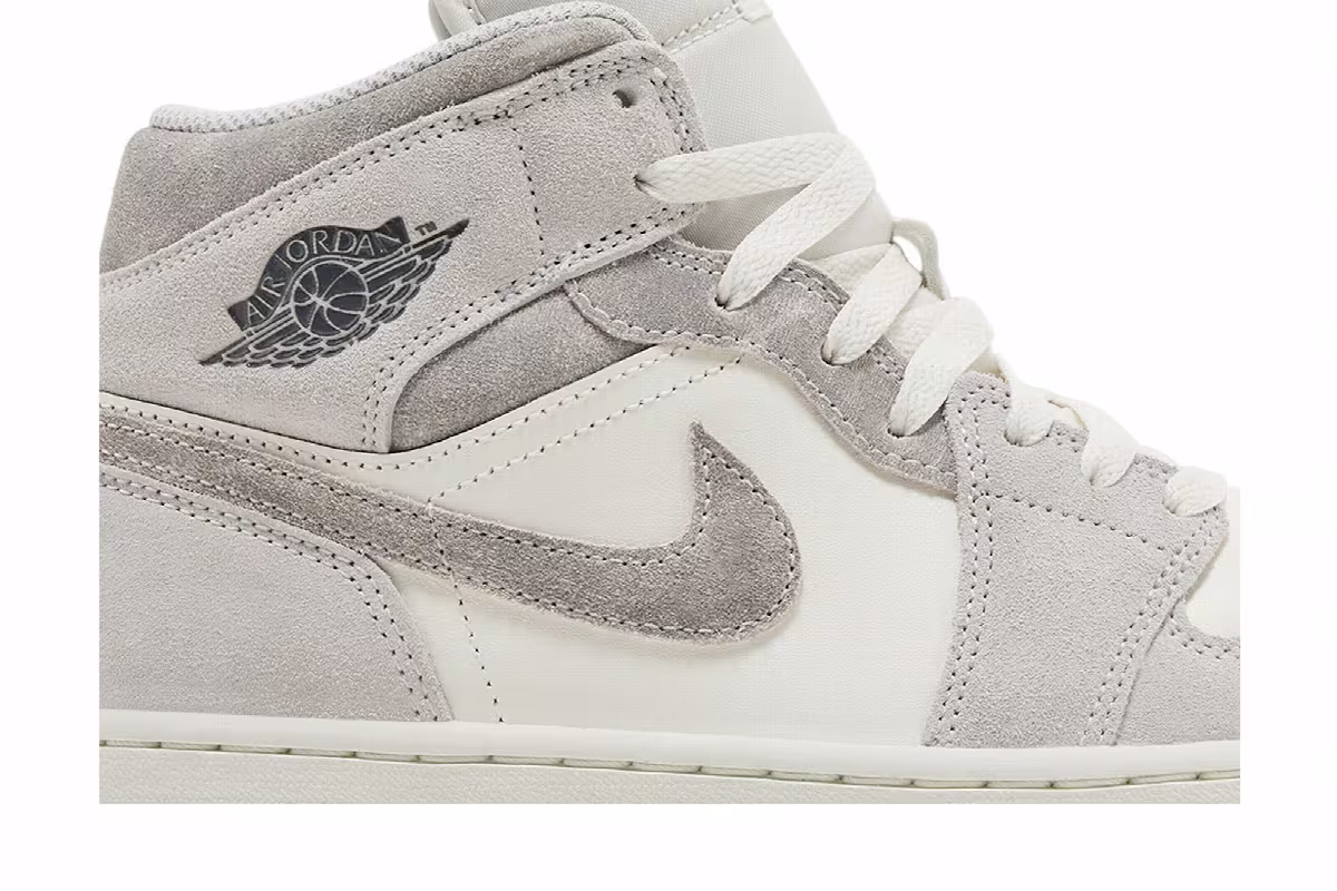 Air Jordan 1 Mid SE Neutral Grey Sail, view 3
