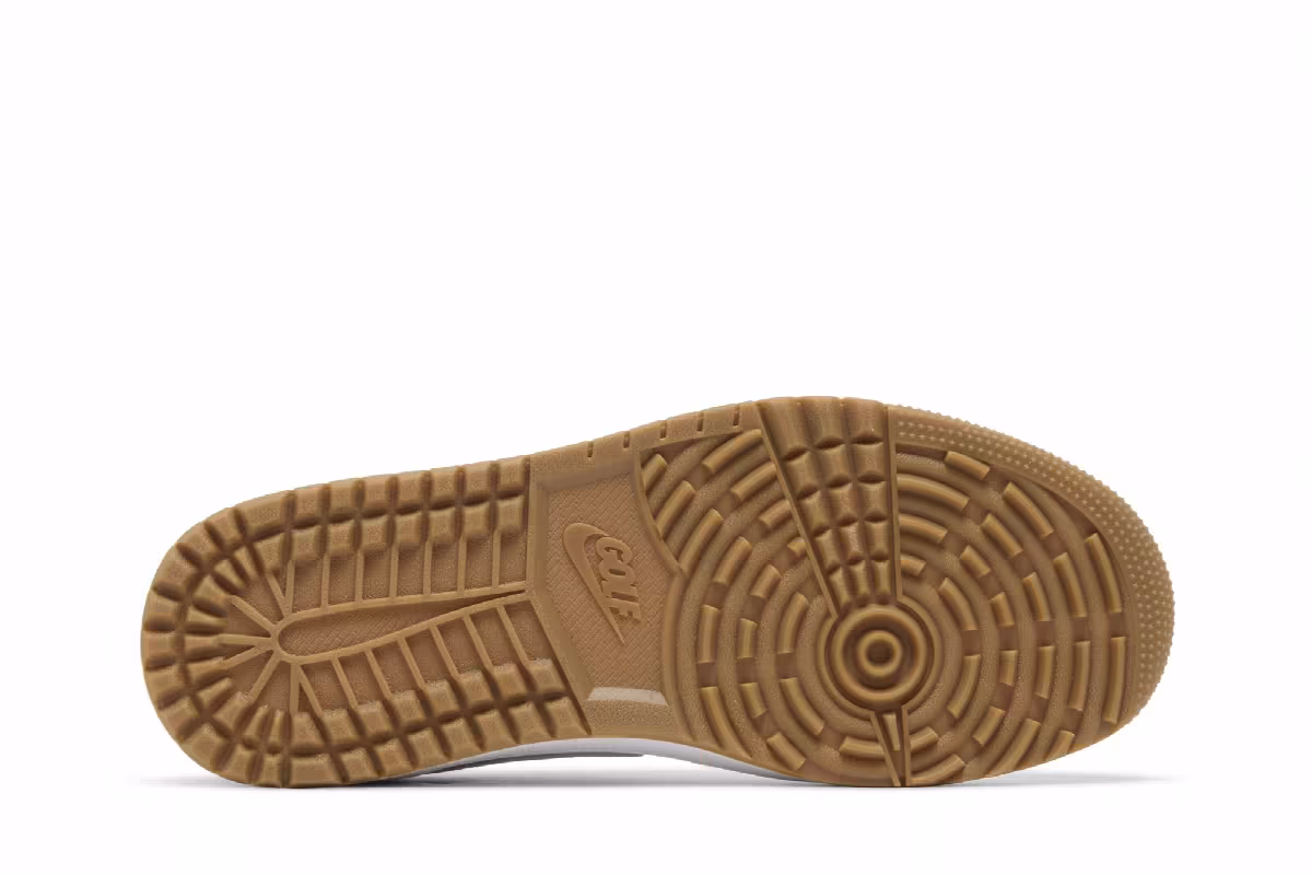 Air Jordan 1 Low Golf White Gum, view 5