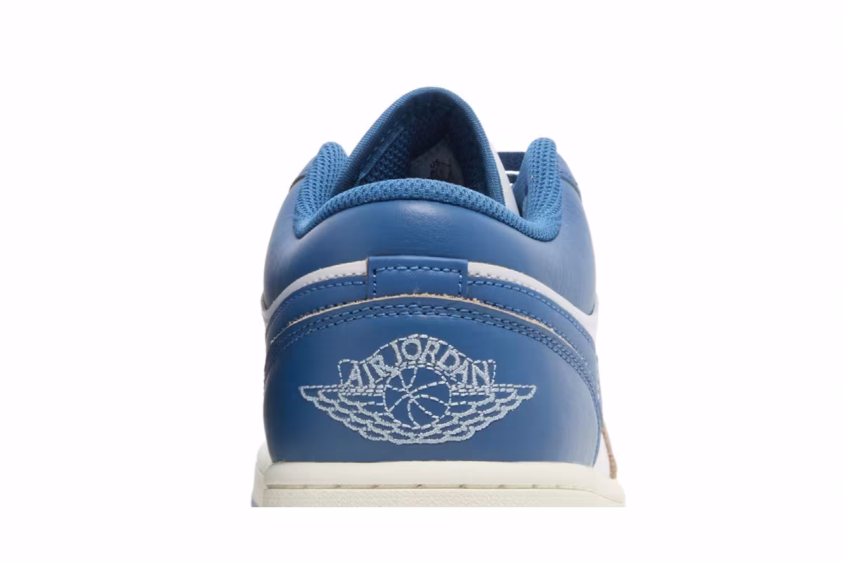 Air Jordan 1 Low SE Industrial Blue, view 8