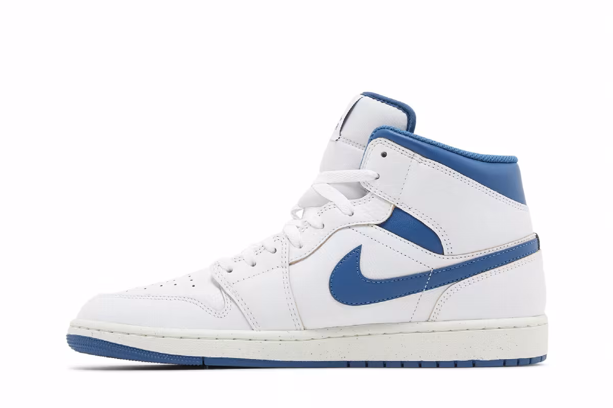 Air Jordan 1 Mid Industrial Blue, view 4