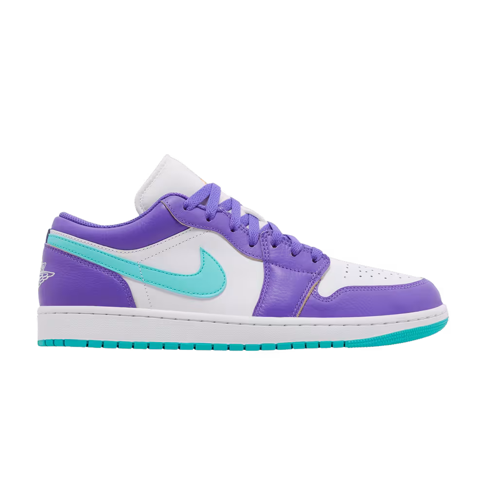Air Jordan 1 Low Hornets