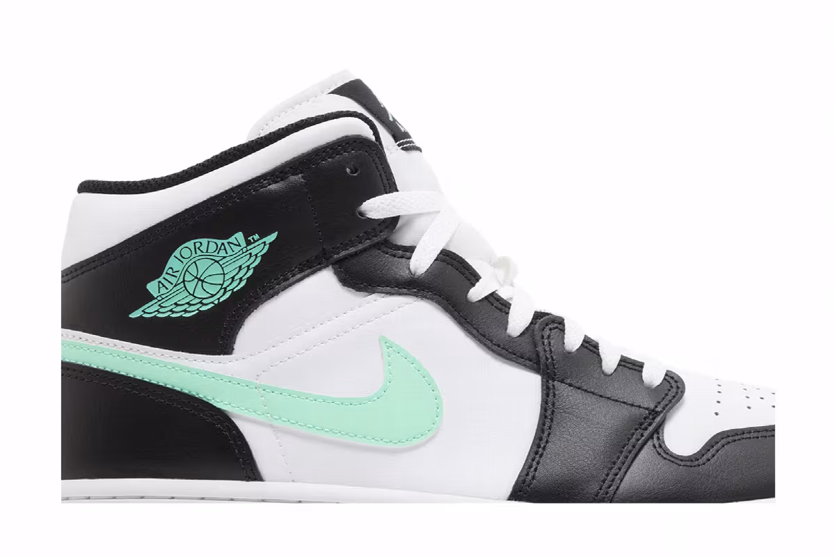 Air Jordan 1 Mid Green Glow, view 3