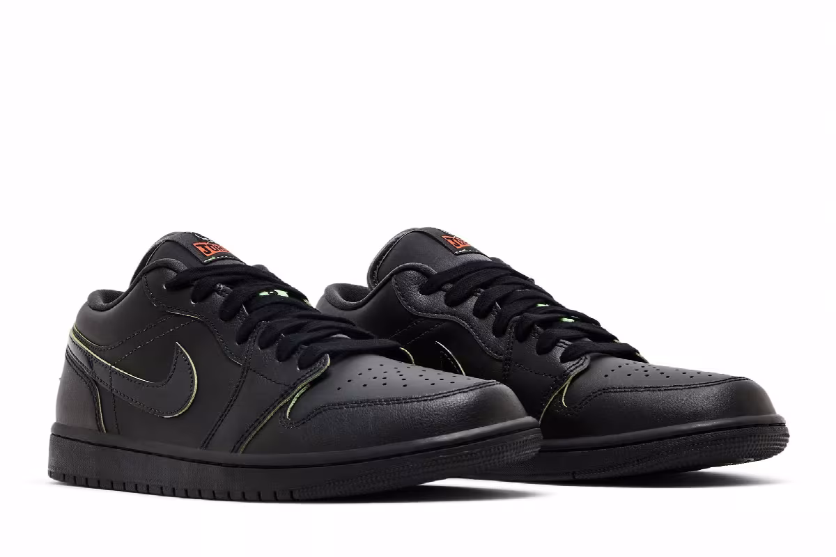 Air Jordan 1 Low SE Black Cat Mascot, view 9