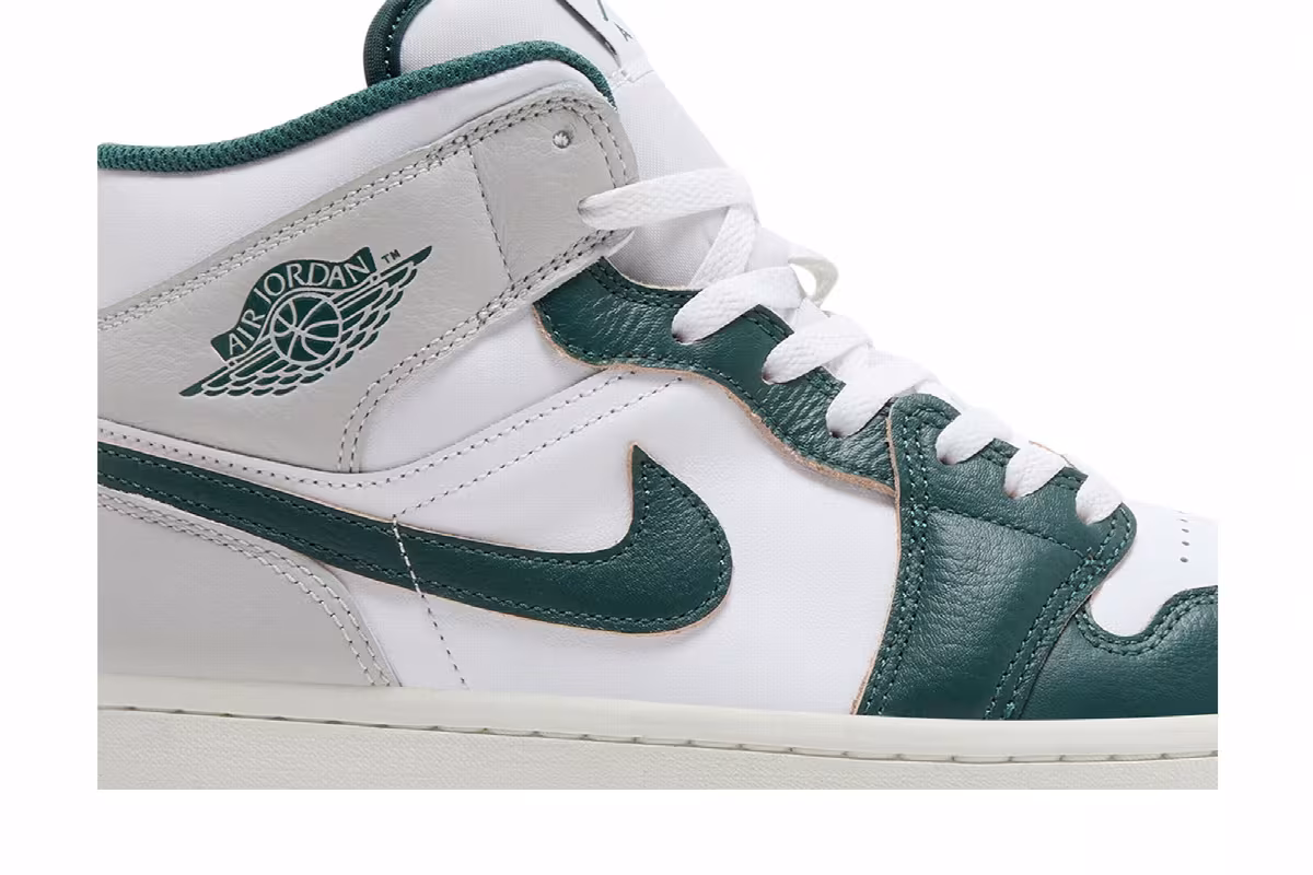 Air Jordan 1 Mid SE Oxidized Green, view 3