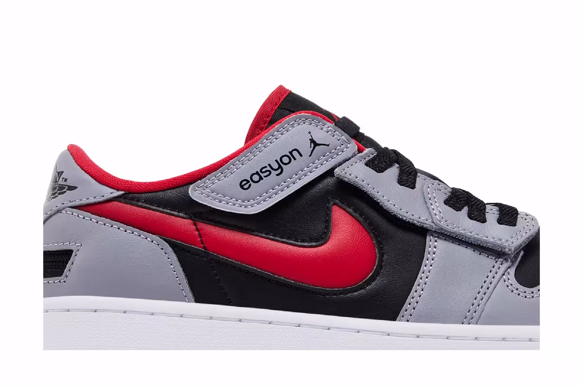 Air Jordan 1 Low FlyEase Cement Fire Red, view 3