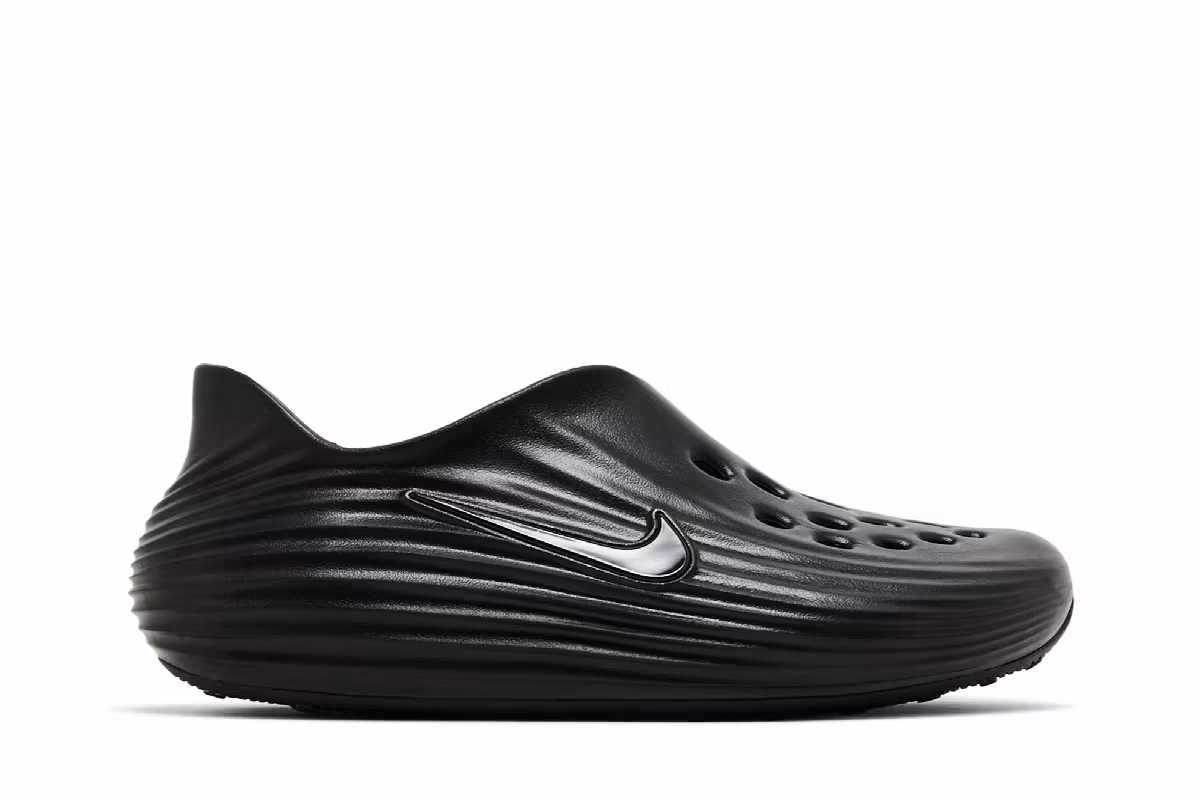 Nike ReactX Rejuven8 Triple Black, view 2