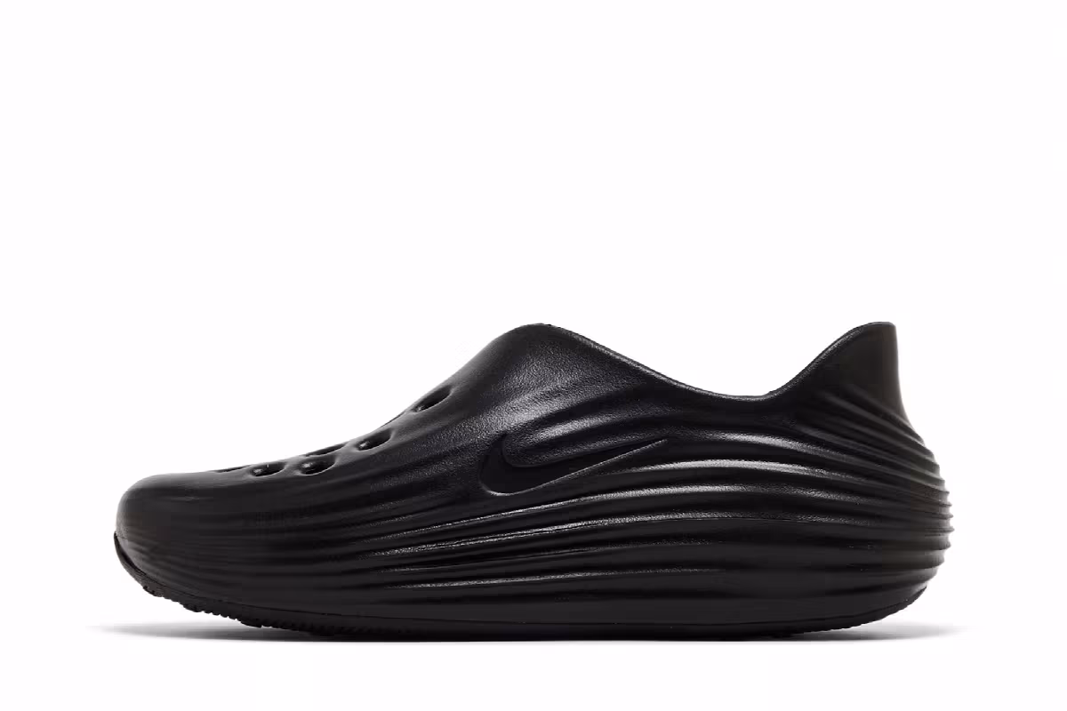 Nike ReactX Rejuven8 Triple Black, view 4