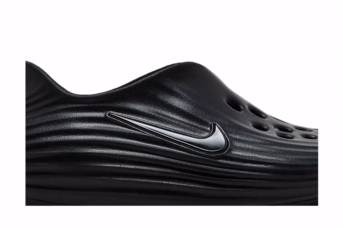 Nike ReactX Rejuven8 GS Triple Black, view 3